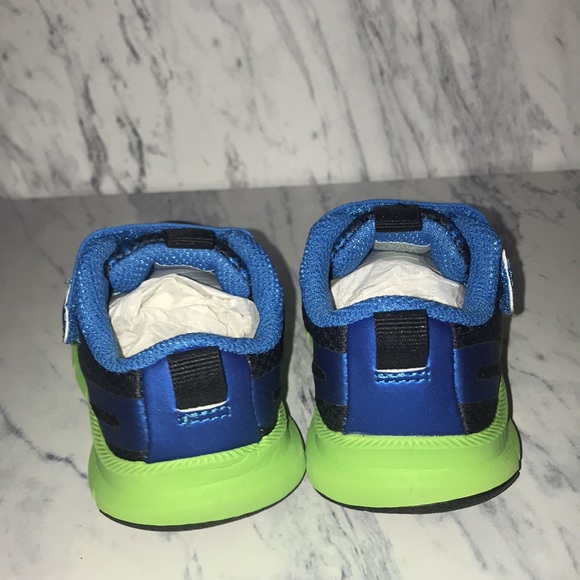 NEW Saucony Unisex-Child Baby Liteform Sneaker blue sz 5XW baby.  (AA7 - Picture 3 of 4